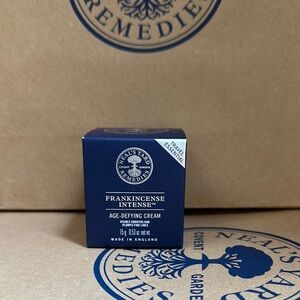 Neal’s Yard Frankincense Intense Age-Defying Cream - .53 oz NEW